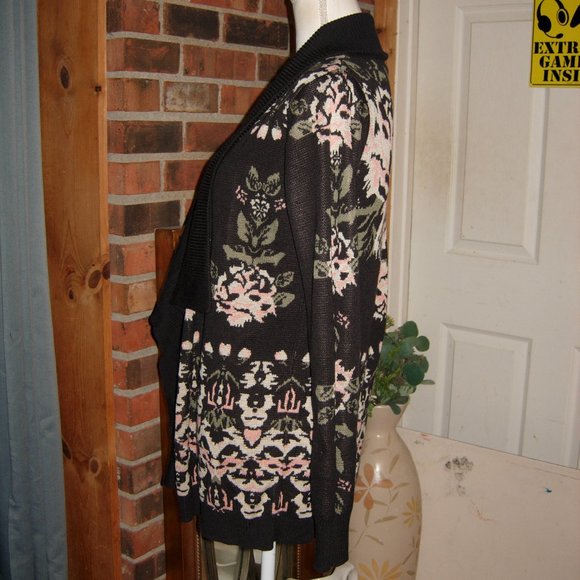 Staring At Stars Black Pink Floral Open Front Cardigan M - Picture 2 of 9